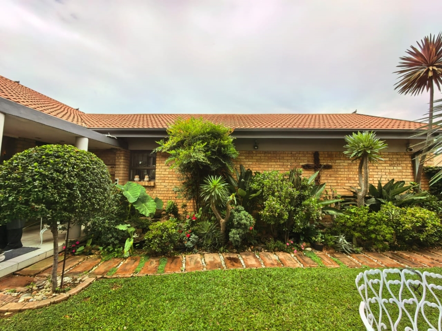 3 Bedroom Property for Sale in Vaalpark Free State